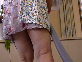 親戚の叔母さんが年の割りにはスケベな体なので口説いてみたら、予想以上のエロ展開に・・・！！4時間　サンプル画像17